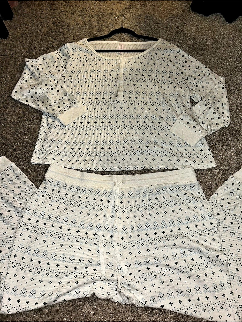 auden Women's Geometric Pajama Set in White & Blue